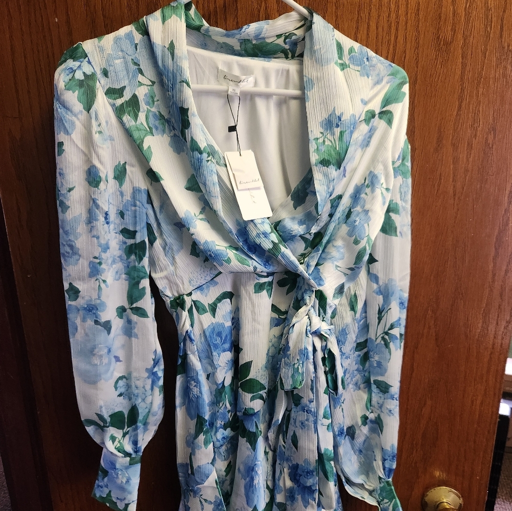 Line & Dot wrap dress